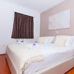 Apartmán Kristina Seget Vranjica
