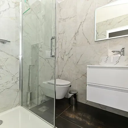 Kristina Apartment Seget Vranjica
