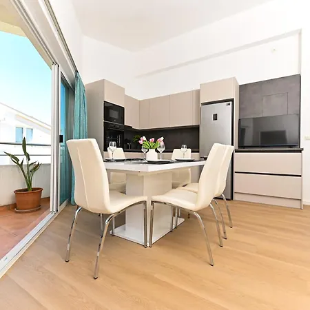 Kristina Apartment