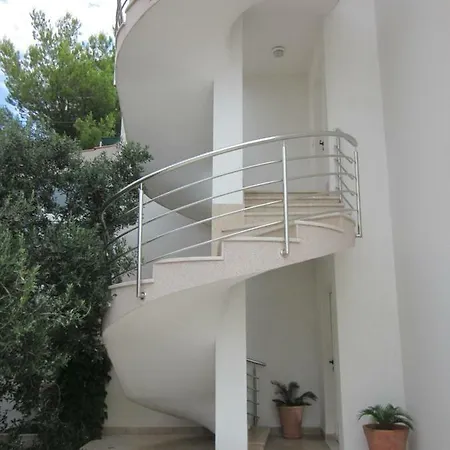 Kristina Apartment *